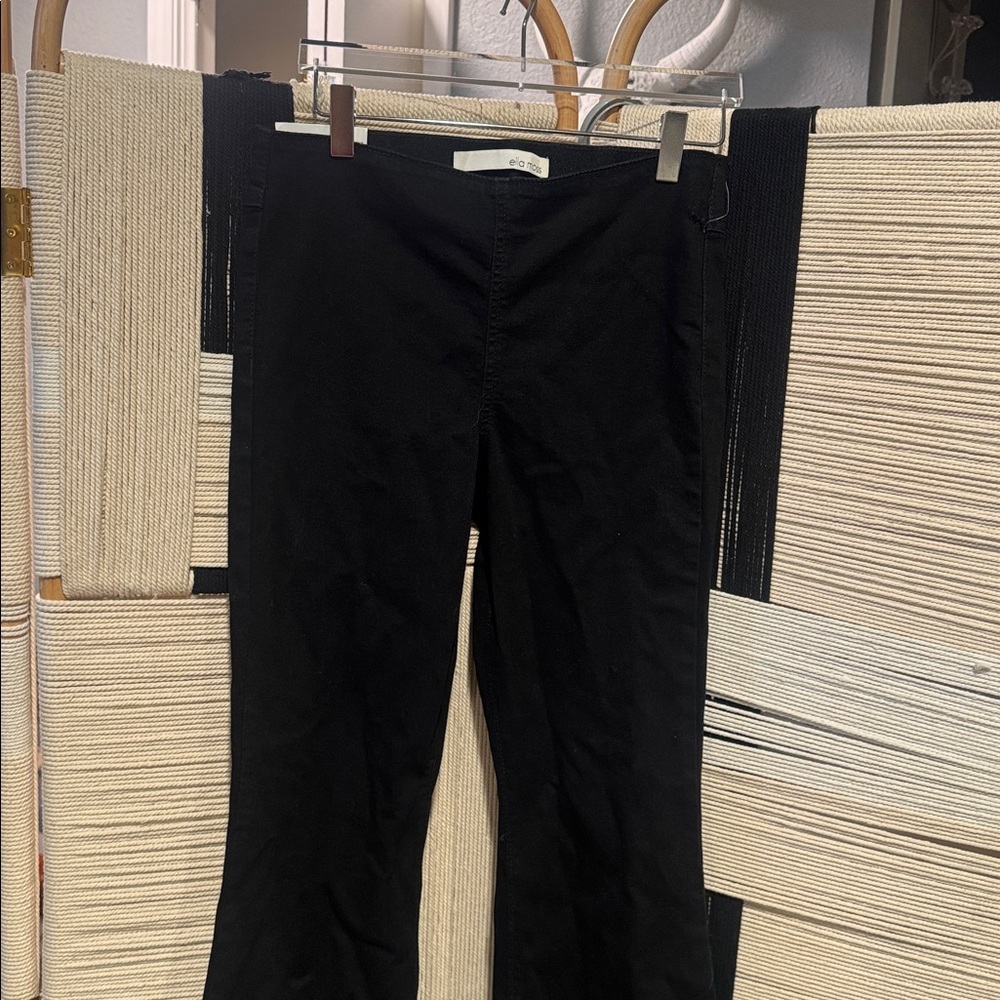 Ella Moss | Womens Classic Streych Pull on Flare Black Wide Leg Denim Pants NWT
